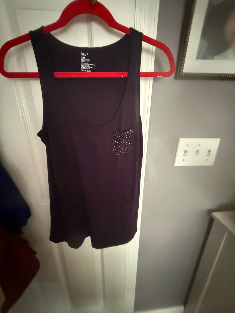 GAP purple tank,size small. The little pocket on top twinkles.
